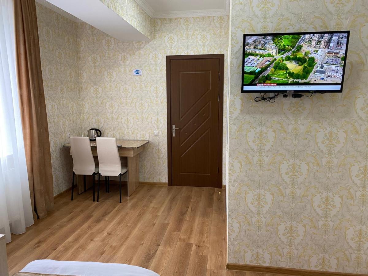 Hotel Sharl Ninotsminda 外观 照片