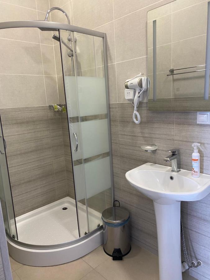 Hotel Sharl Ninotsminda 外观 照片