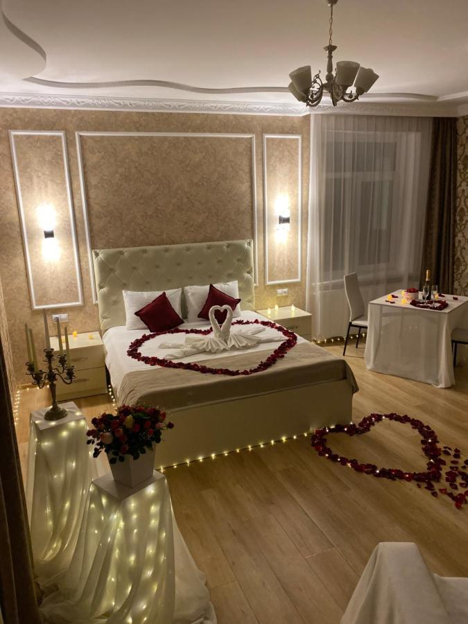 Hotel Sharl Ninotsminda 外观 照片
