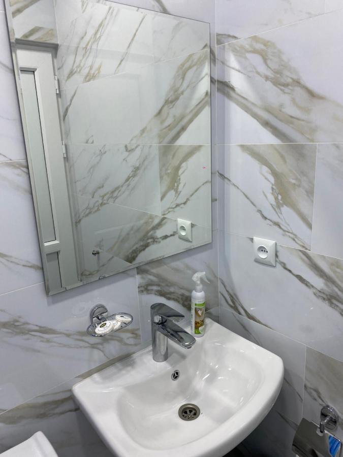 Hotel Sharl Ninotsminda 外观 照片